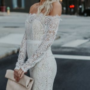 Elegance Lace Trumpet Dress